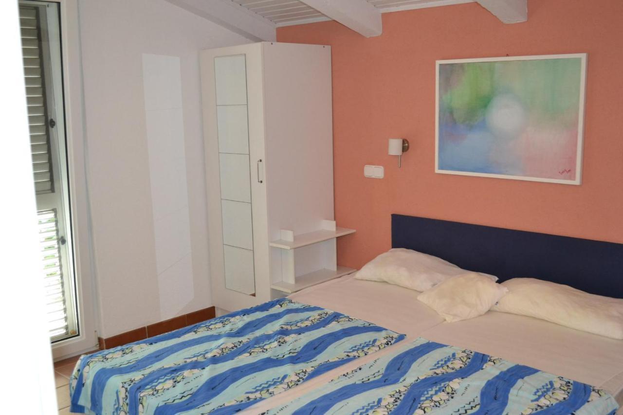 Villa Edward Premantura Esterno foto