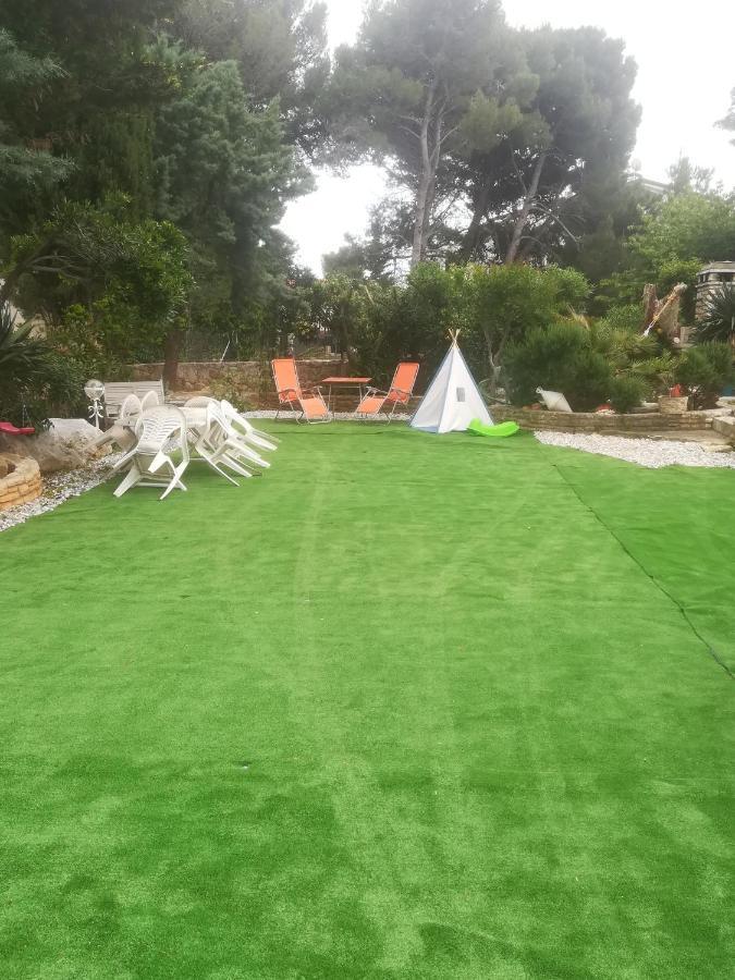Villa Edward Premantura Esterno foto